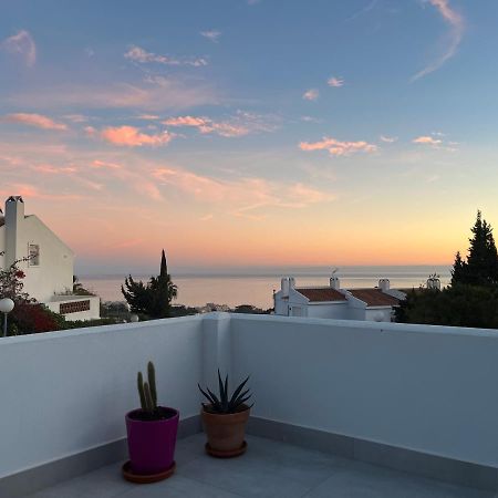 A Terrace With Sea View, 2 Bedrooms Apartment In Benalmádena Kültér fotó