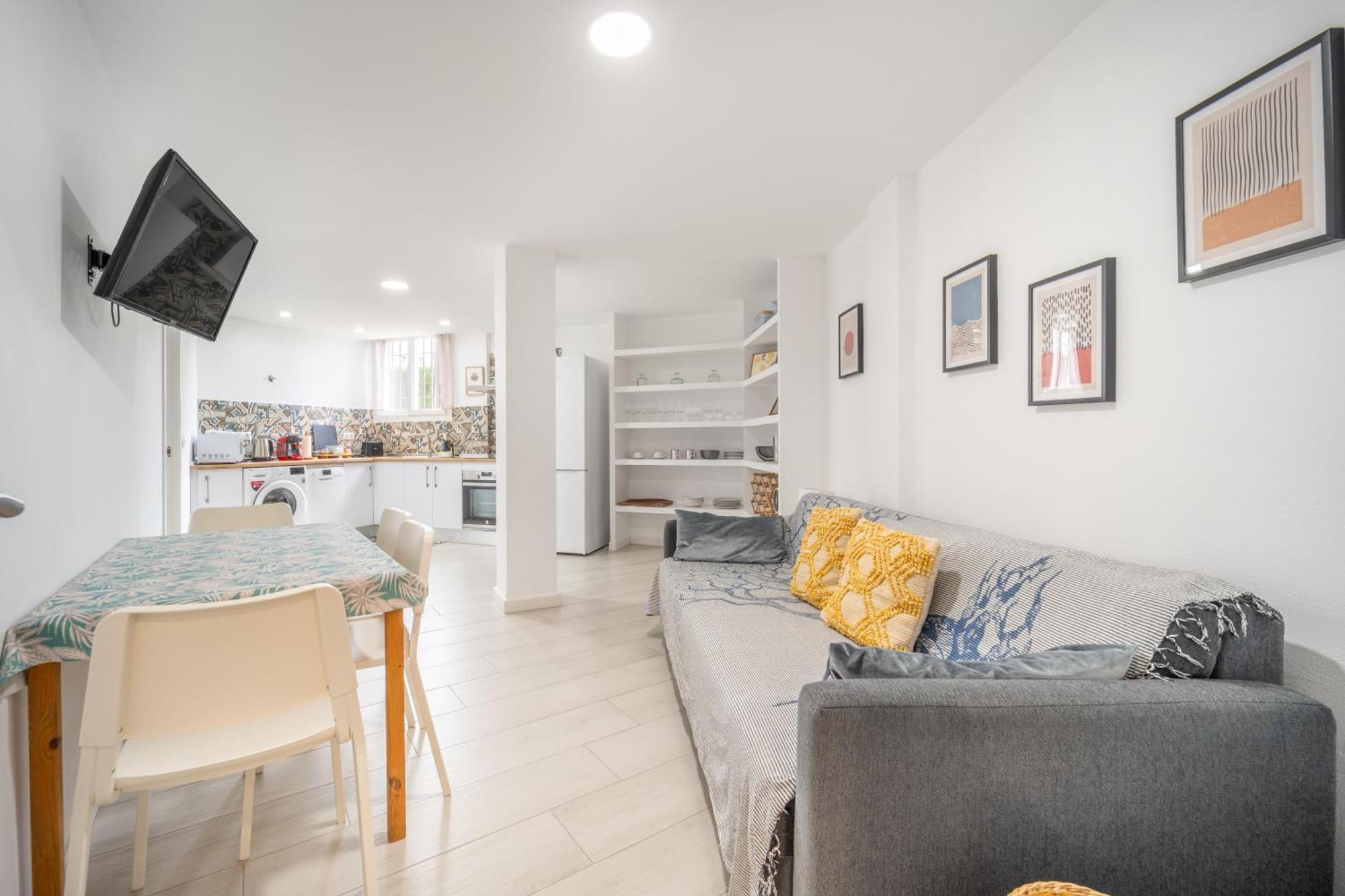 A Terrace With Sea View, 2 Bedrooms Apartment In Benalmádena Kültér fotó